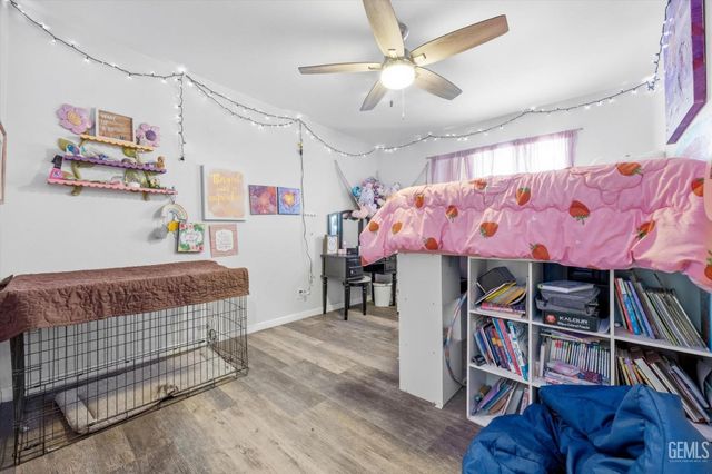 814 Bamboo Court, Tehachapi, CA 93561