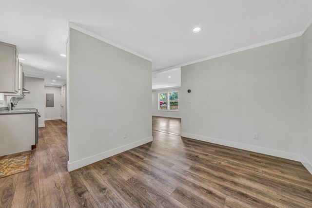 4924 Horseshoe Bend RD, Goodview, VA 24095