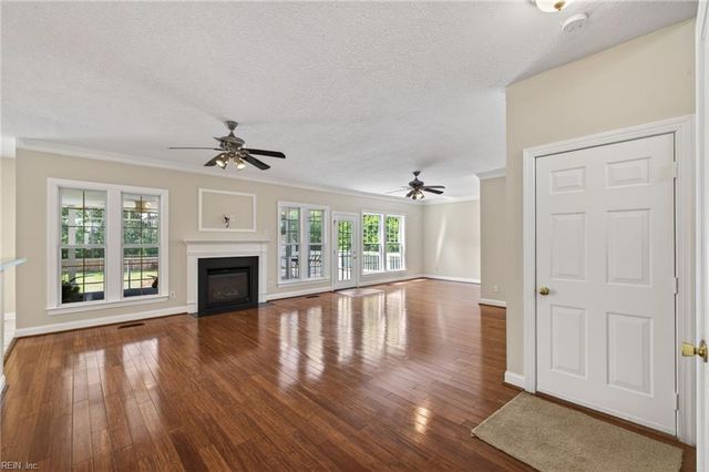 320 Green View RD, Moyock, NC 27958