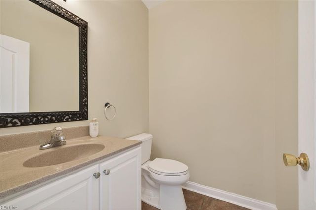 320 Green View RD, Moyock, NC 27958
