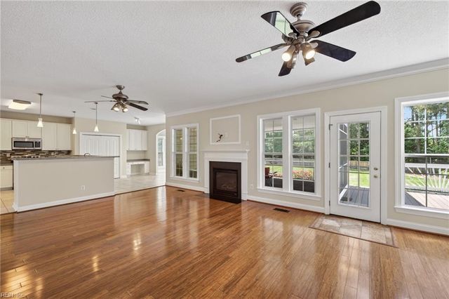 320 Green View RD, Moyock, NC 27958