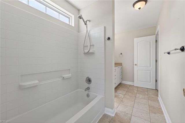 320 Green View RD, Moyock, NC 27958