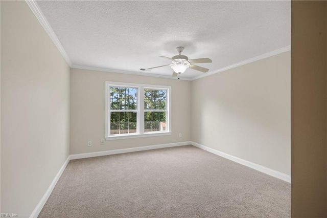 320 Green View RD, Moyock, NC 27958