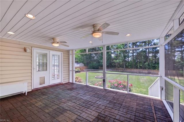 320 Green View RD, Moyock, NC 27958
