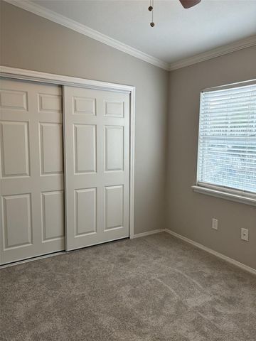 7621 COLONIAL COURT, Tampa, FL 33615