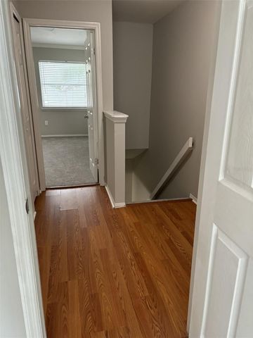 7621 COLONIAL COURT, Tampa, FL 33615