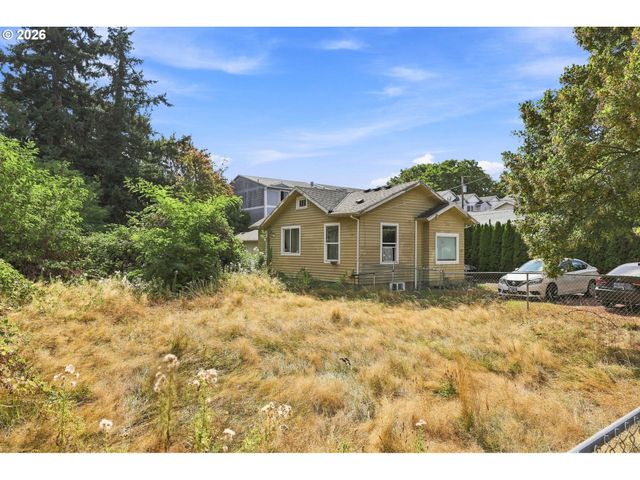 3234 Se 87TH Ave, Portland, OR 97266