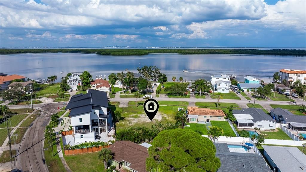 6046 BAYOU GRANDE BOULEVARD NE, St Petersburg, FL 33703