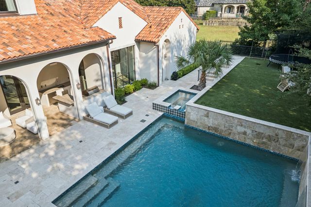 1402 Fountain Grass Court, Westlake, TX 76262