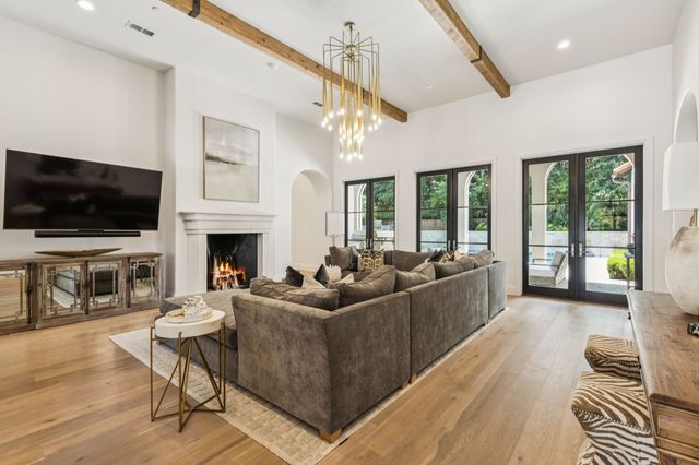 1402 Fountain Grass Court, Westlake, TX 76262