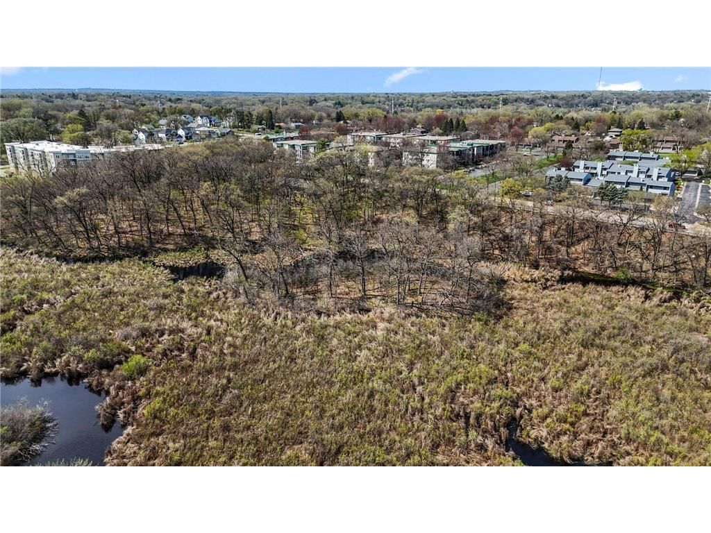 556 County Road C, Roseville, MN 55113 — photo 4