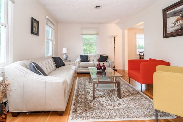 107 Overbrook Drive, Wellesley, MA 02482