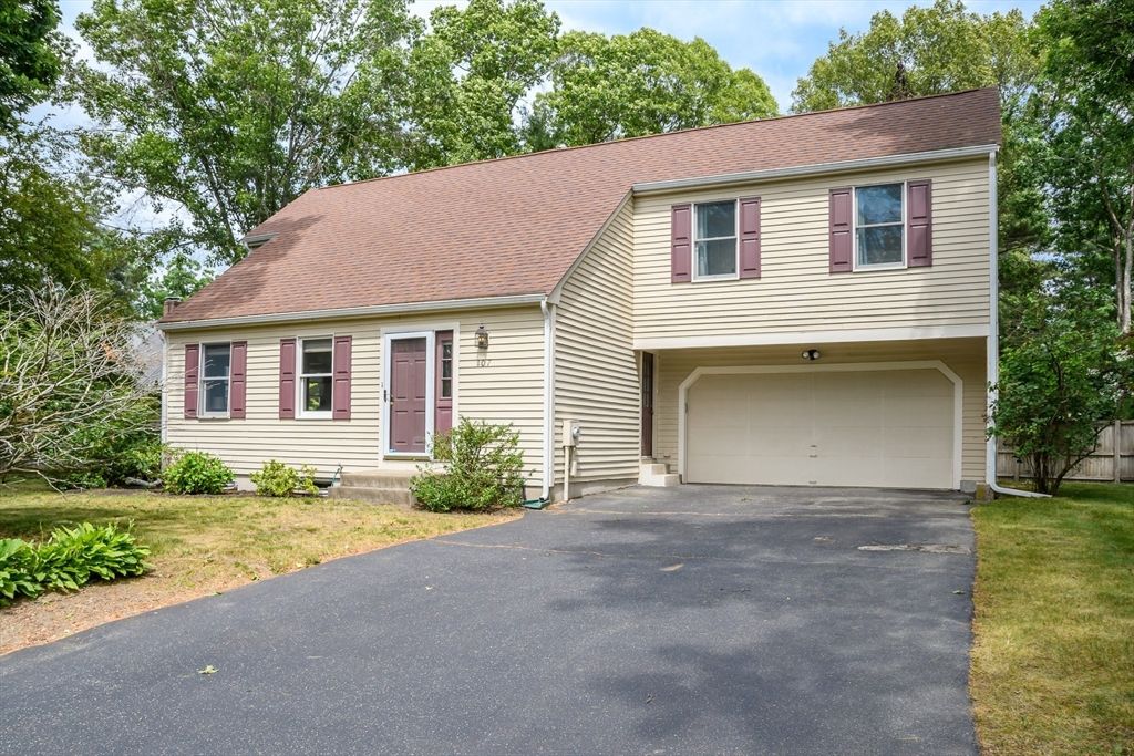 107 Overbrook Drive, Wellesley, MA 02482