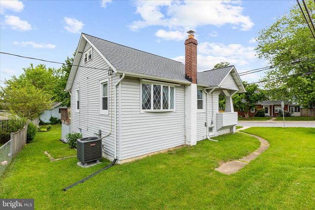 40 HAMPTON, Linthicum Heights, MD 21090