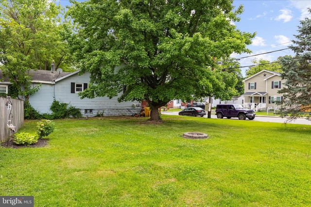 40 HAMPTON, Linthicum Heights, MD 21090