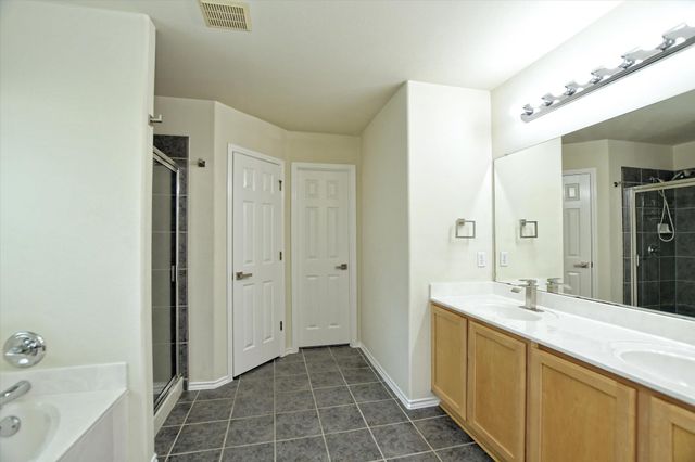 107 Muscovy LN, Cedar Park, TX 78613