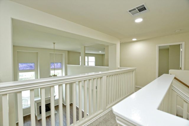 107 Muscovy LN, Cedar Park, TX 78613