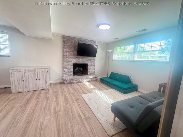 1405 Sheffield Court, Charleston, WV 25314