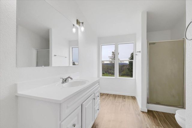 13918 Mcmenamin Way, Oregon House, CA 95962