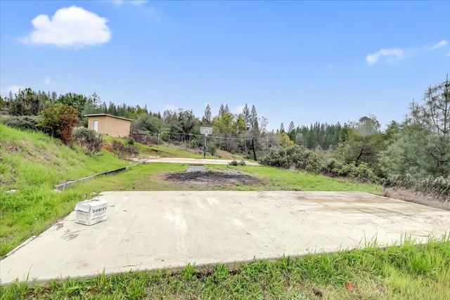 13918 Mcmenamin Way, Oregon House, CA 95962