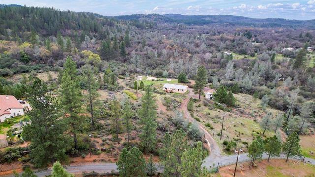 13918 Mcmenamin Way, Oregon House, CA 95962