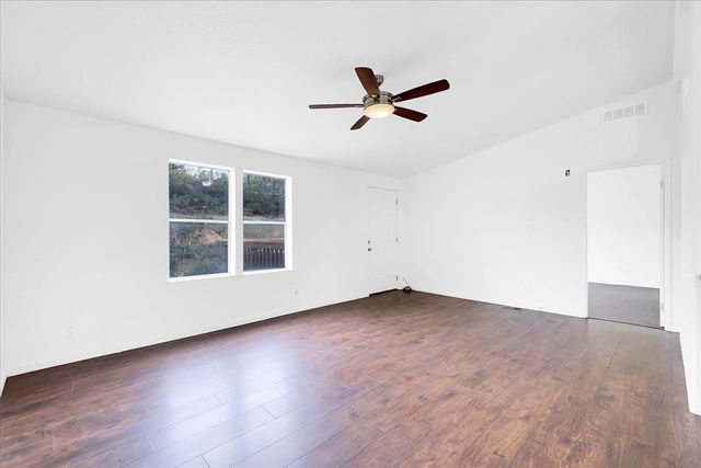 13918 Mcmenamin Way, Oregon House, CA 95962