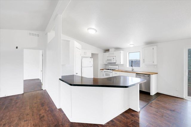 13918 Mcmenamin Way, Oregon House, CA 95962