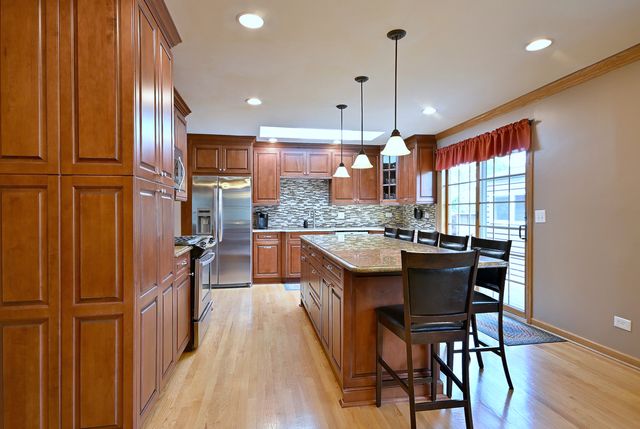 8800 Richard Street, River Grove, IL 60171