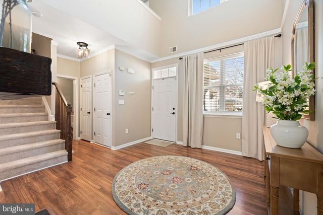 8 SCARLET OAK DR, Princeton, NJ 08540