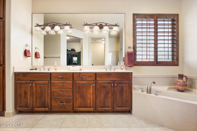 24 S Arroyo Drive, St. George, UT 84790