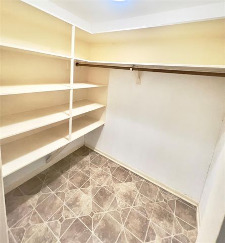 1208 Miles Street, Rosenberg, TX 77471