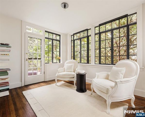 773 W Saddle River Road, Ho-ho-kus, NJ 07423