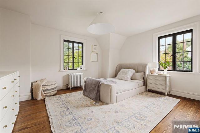 773 W Saddle River Road, Ho-ho-kus, NJ 07423