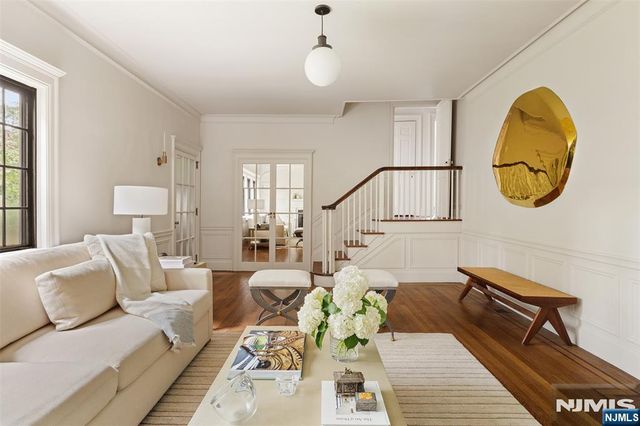773 W Saddle River Road, Ho-ho-kus, NJ 07423