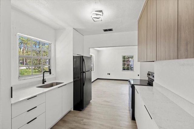 1512 HILLSIDE DRIVE, Tampa, FL 33610