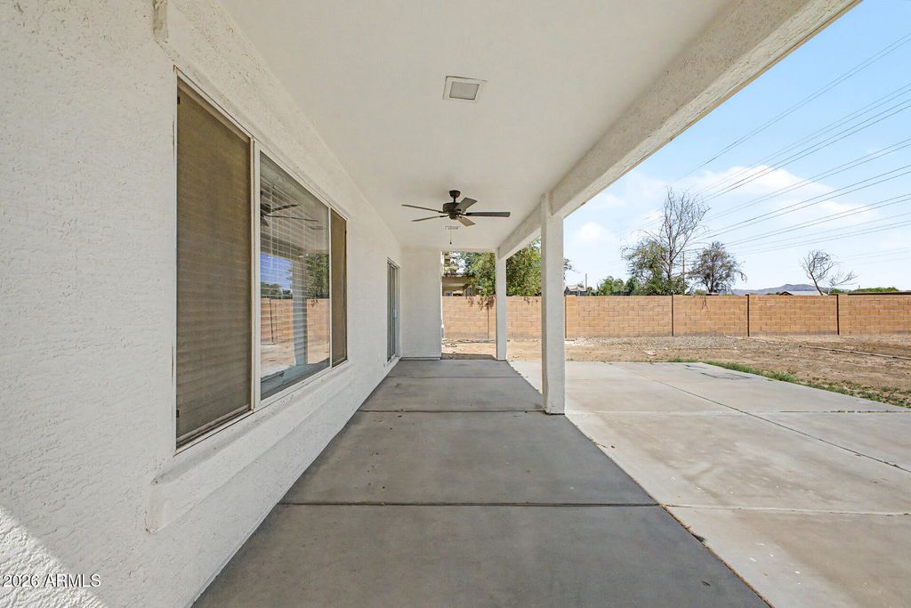 Image 33 of property listing at 7345 W PUEBLO Avenue, Phoenix, AZ 85043