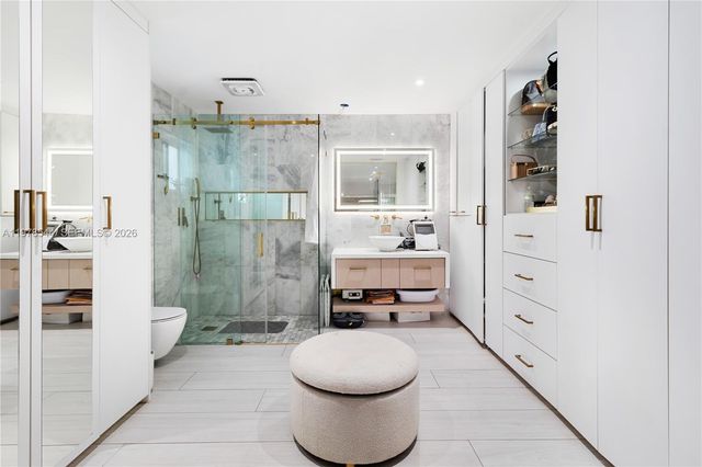 1140 N Douglas Rd, Pembroke Pines, FL 33024