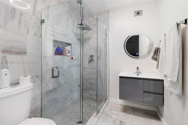 1140 N Douglas Rd, Pembroke Pines, FL 33024