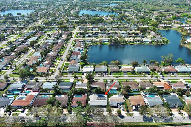 1140 N Douglas Rd, Pembroke Pines, FL 33024