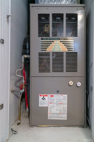 33303 Lake View Drive, Arrowbear, CA 92382