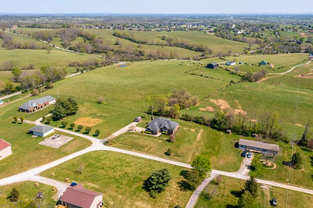 1682 Jacks Creek Road, Richmond, KY 40475