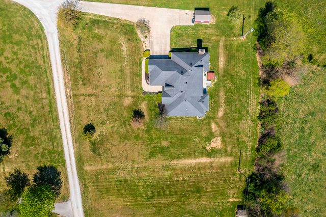 1682 Jacks Creek Road, Richmond, KY 40475