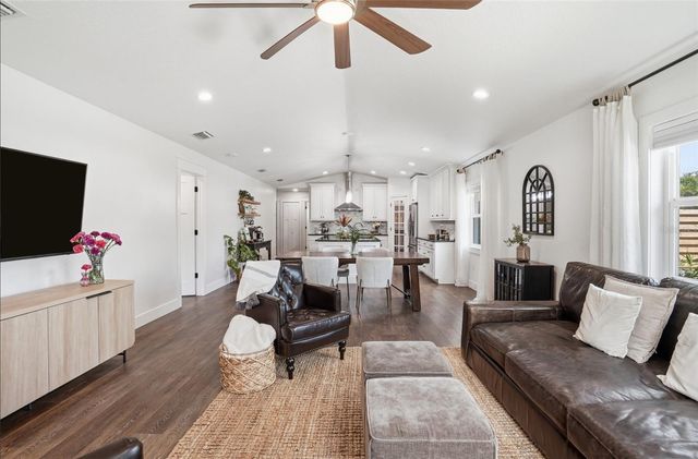 606 19TH AVENUE W, Palmetto, FL 34221
