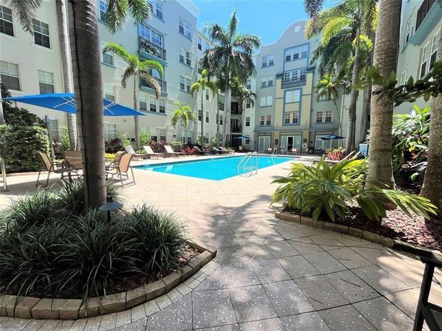 533 NE 3rd Avenue 211, Fort Lauderdale, FL 33301
