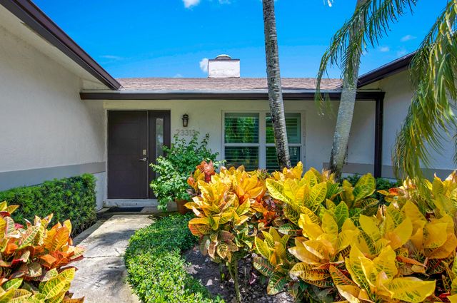 23313 Lago Mar Circle, Boca Raton, FL 33433