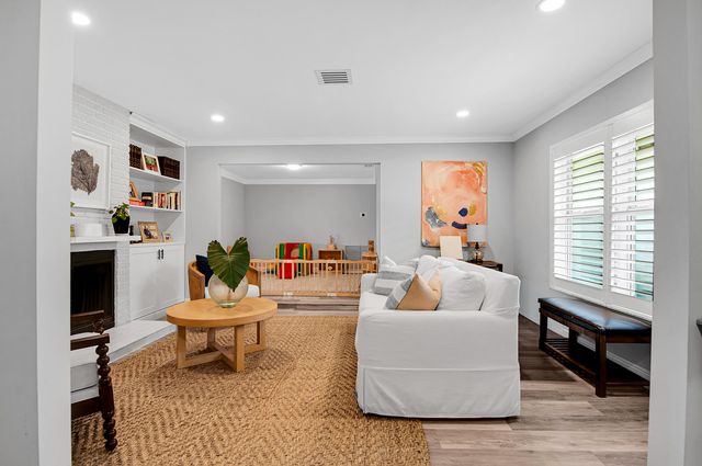 23313 Lago Mar Circle, Boca Raton, FL 33433