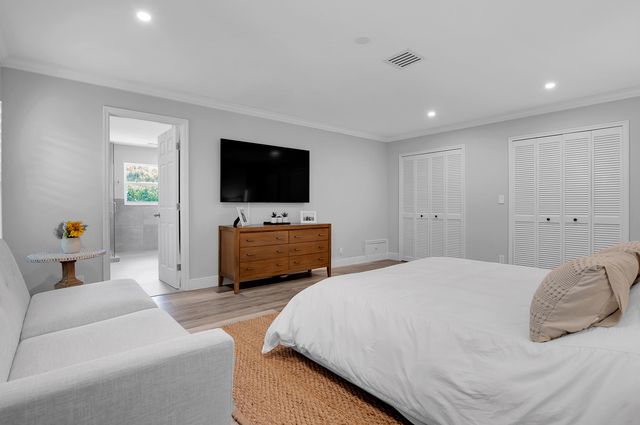 23313 Lago Mar Circle, Boca Raton, FL 33433