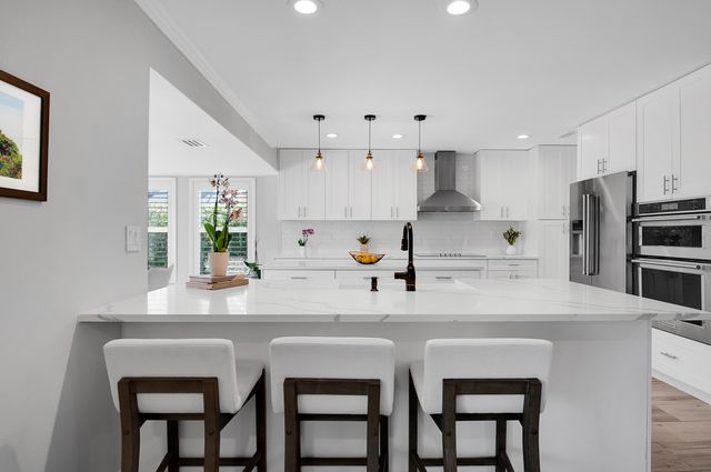 23313 Lago Mar Circle, Boca Raton, FL 33433