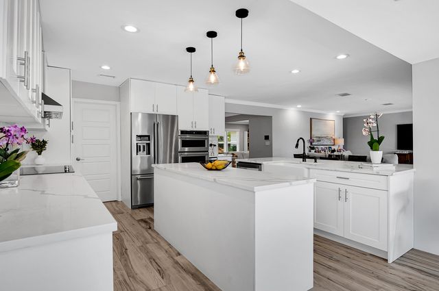 23313 Lago Mar Circle, Boca Raton, FL 33433