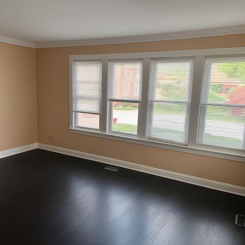 10833 S King Drive 1, Chicago, IL 60628